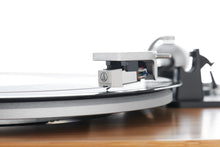 Load image into Gallery viewer, Stir it Up Bluetooth Turntable
